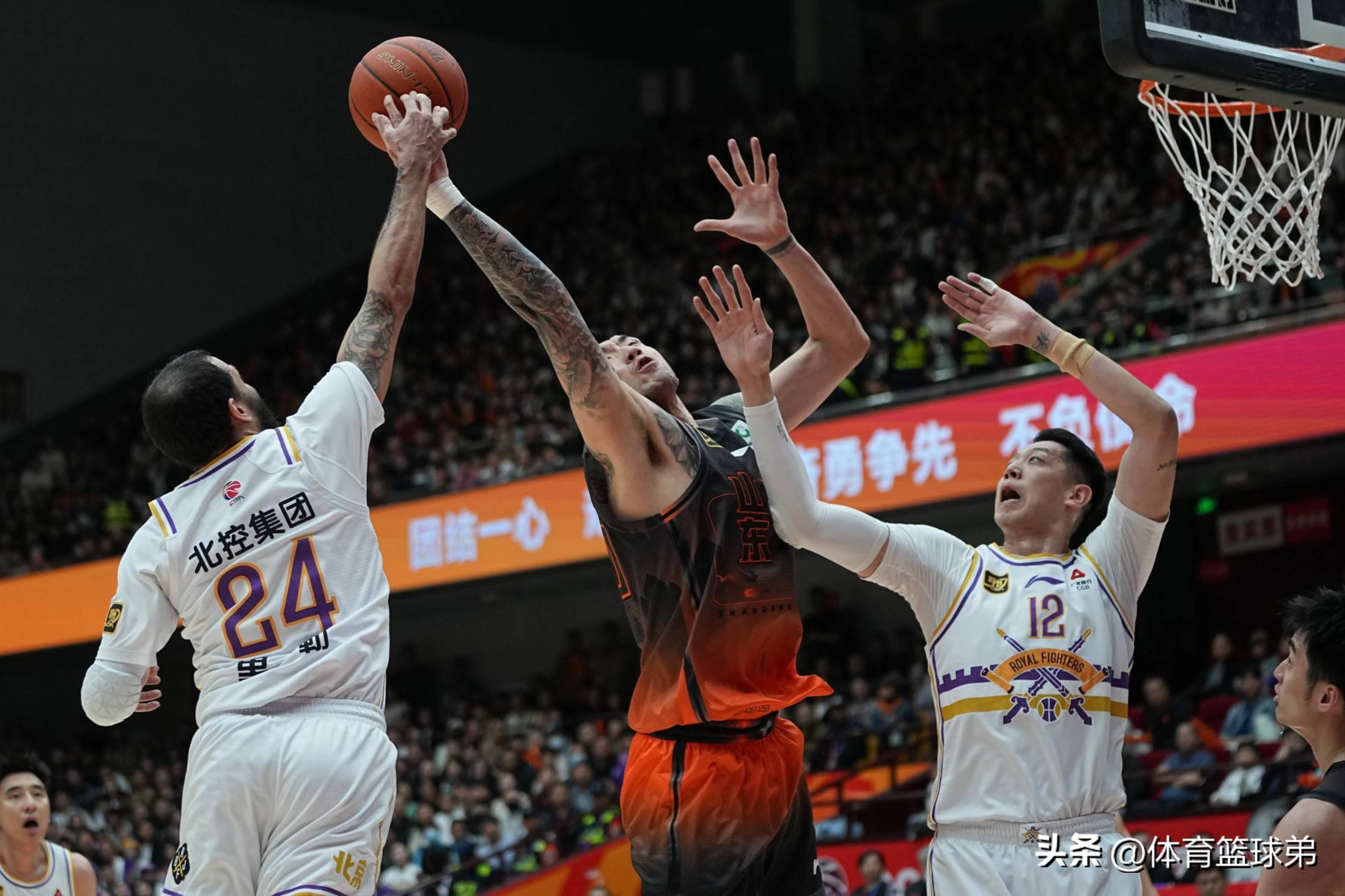 北京国安训练开放日;关键时刻扳平良机引欢呼;NBA季后赛在即;球队文化再被提及的简单介绍-mk体育入口