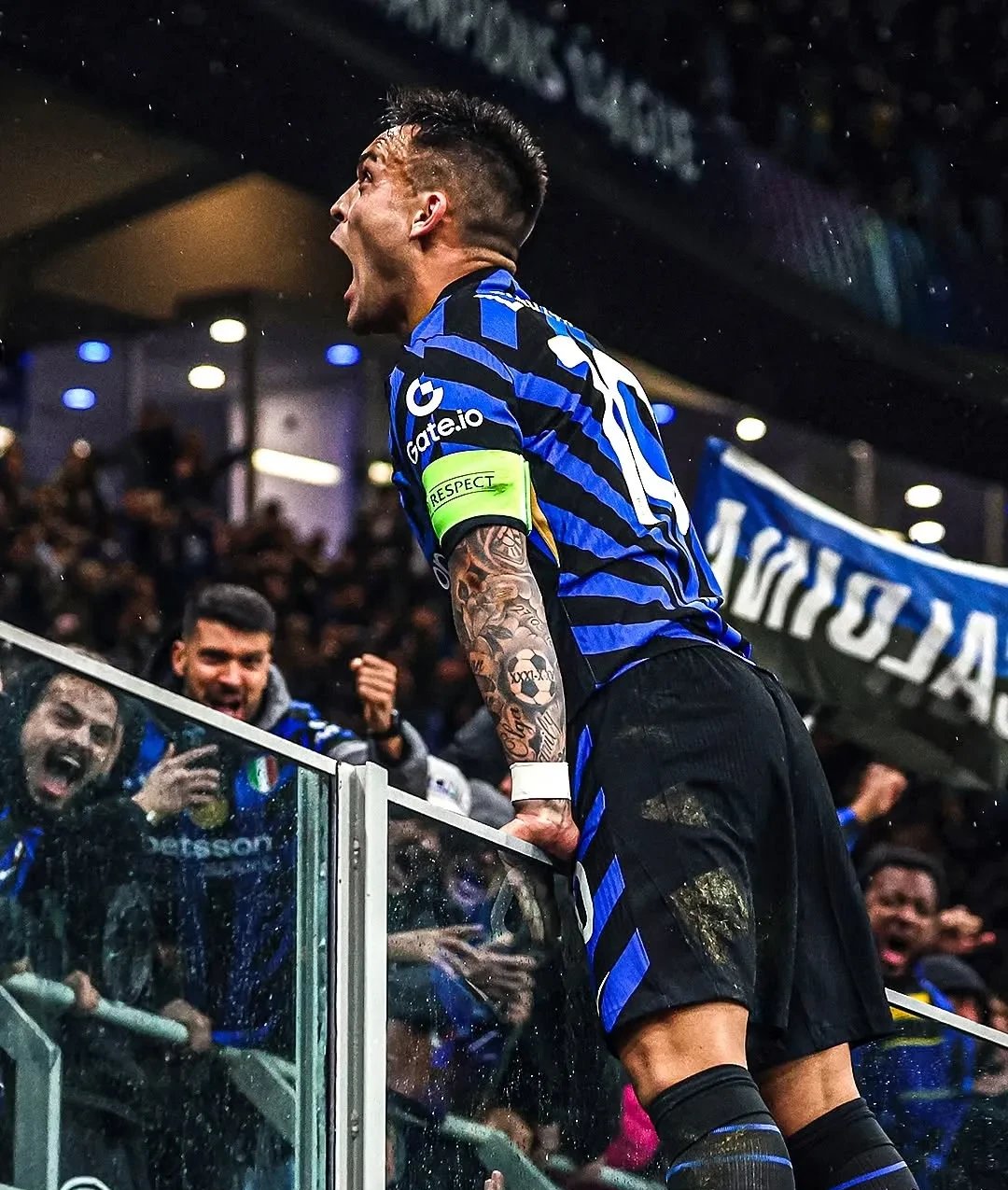 关于国际米兰训练开放日，赛前绝杀压哨引欢呼，亚冠在即，年轻球员得到机会的信息-mk.com