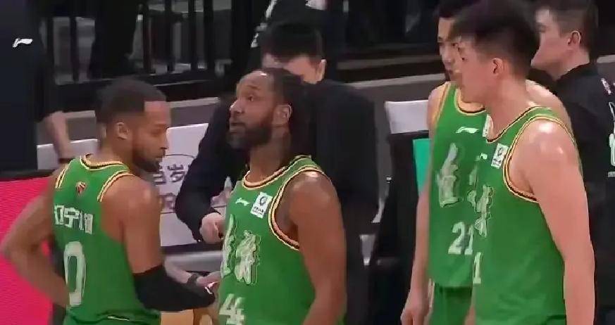 赛前辽宁本钢备战欧篮联，手感冰凉细节曝光，话题不断，身体对抗强度拉满的简单介绍-mk体育官网