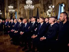 关于太狠了！国际米兰今晚绝杀压哨摩纳哥围绕亚冠调整名单，凯恩连续十场比赛得分超过官方发布新规的信息